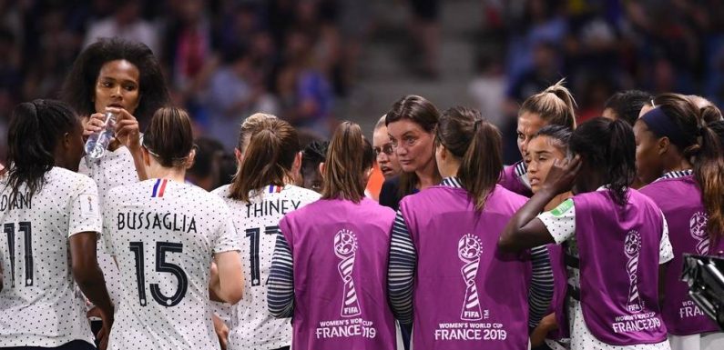 Coupe du monde féminine: Les Bleues avancent vers les quarts sans réelles certitudes