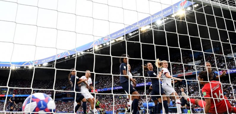 Coupe du monde féminine: Logiquement battues par les Etats-Unis, les Bleues disent adieu à leur rêve