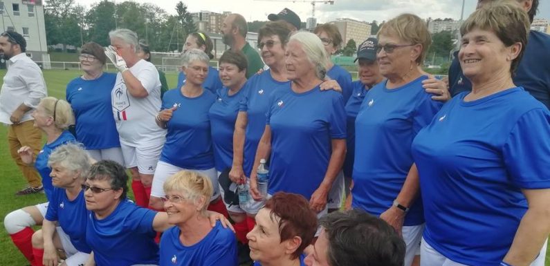 VIDEO. Saint-Etienne: Quand les «Mamies foot» chaussent les crampons pour illuminer la Coupe du Monde