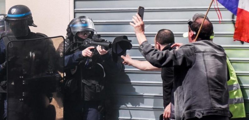Gilets jaunes : Deux officiers de gendarmerie ont refusé d’obéir à des ordres qui étaient disproportionnés face à une foule calme