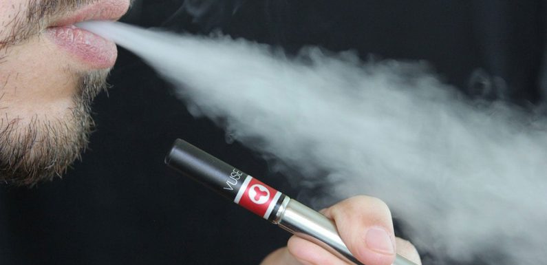 San Francisco veut bannir la cigarette électronique car elle inciterait les jeunes à fumer