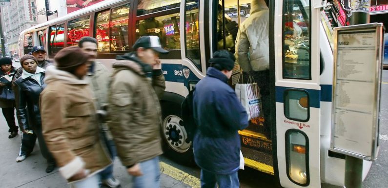 Google Maps Will Now Predict How Crowded Buses And Trains Are
