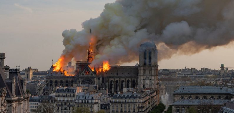 Incendie à Notre-Dame : les riverains invités à faire mesurer leur taux de plomb
