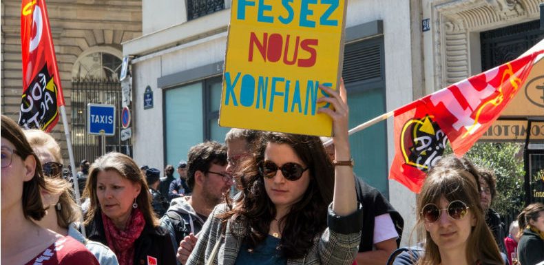 Les profs français parmi les moins bien payés au monde ? Suffisant quand même, selon un sondage
