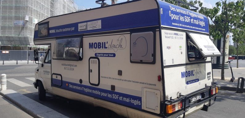 Mobil’Douche : une douche itinérante pour les sans-abri