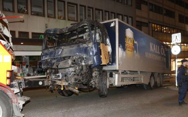 La Suède expulse une Ukrainienne amputée de la jambe dans l’attentat djihadiste au camion bélier de Stockholm