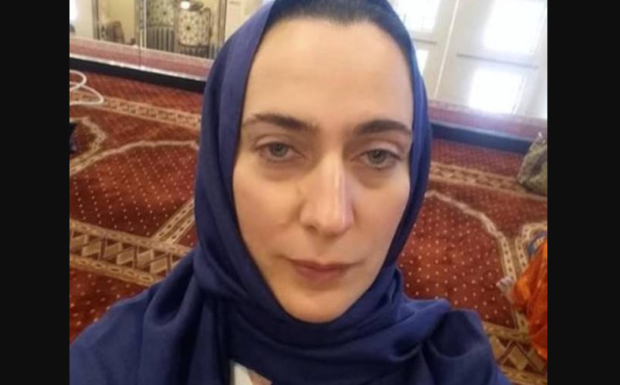 Paris : quel est le projet de mosquée porté par Kahina Bahloul, première imame de France ?