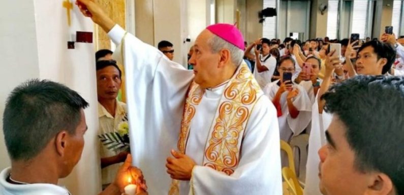 Réouverture de la cathédrale Notre-Dame du Mont-Carmel à Jolo, aux Philippines