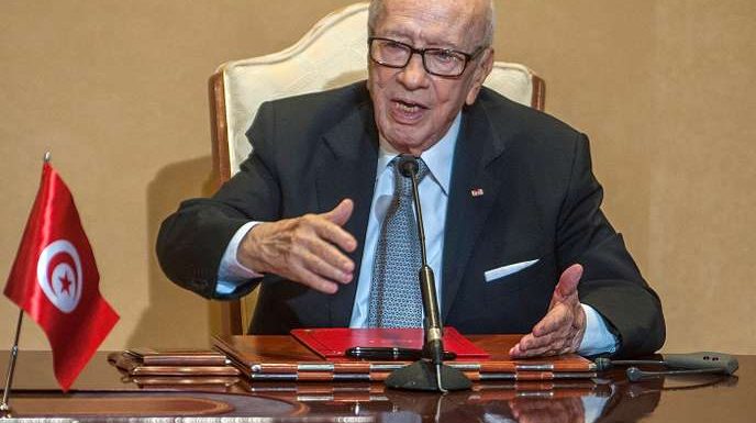Tunisie : le président Essebsi, symbole des ambivalences de la révolution, est mort