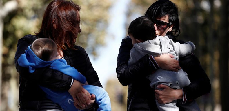 PMA pour toutes, filiation, GPA : la loi de bioéthique présentée en conseil des ministres