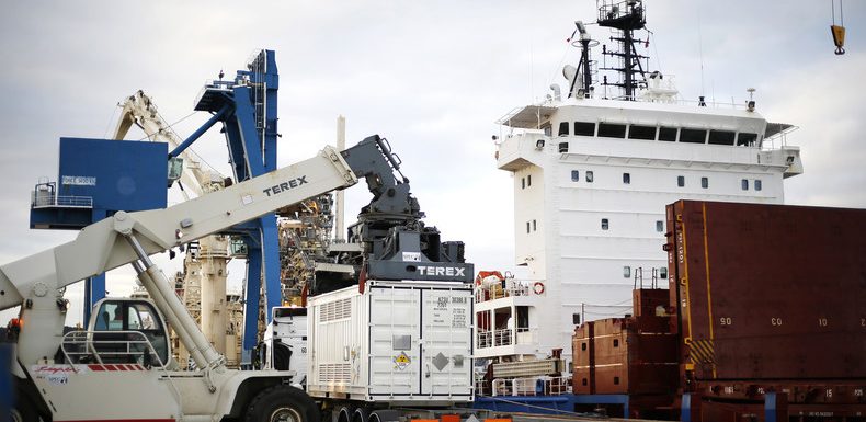 Ventes d&rsquo;armes à l&rsquo;Arabie saoudite : un premier navire mis à l&rsquo;eau en toute discrétion à Cherbourg