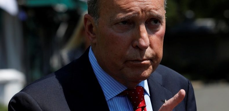 Pour le conseiller économique de Trump, la taxe française sur les Gafa est une «très grosse erreur»