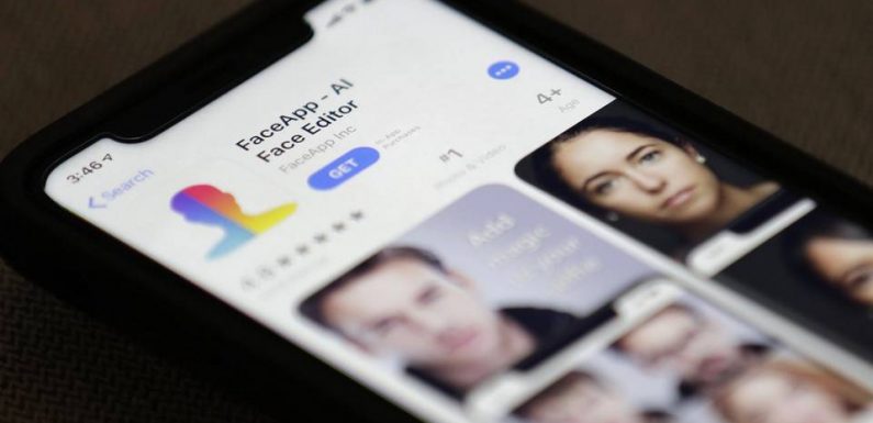 «FaceApp» et données personnelles: «Il faut arrêter le clic fou qui accepte toutes les conditions»