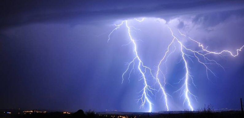 Alertes aux orages: Projection, brûlures, irritations… Quels sont les effets de la foudre sur le corps humain?