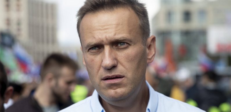 Russie: L’opposant Navalny renvoyé en prison en pleine grogne électorale