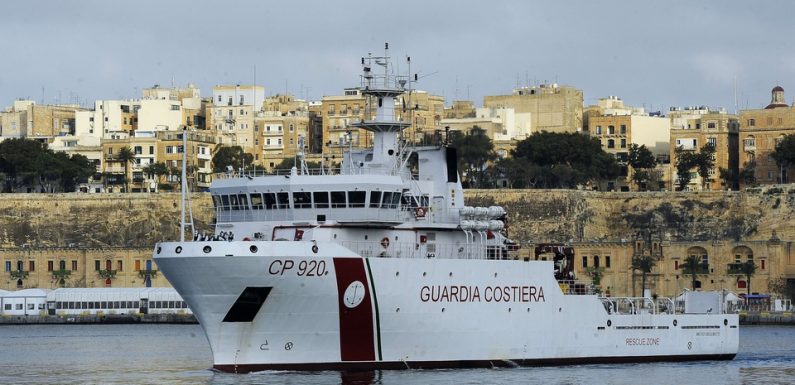 Union européenne: Un accord trouvé pour la prise en charge des migrants du navire Gregoretti