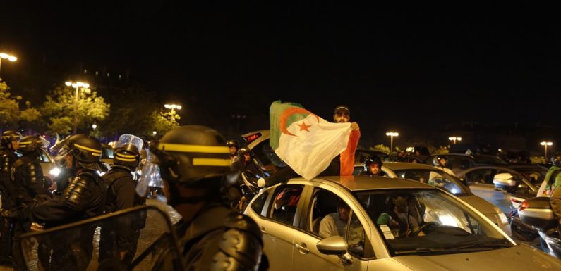 CAN 2019: Les supporters algériens fêtent la victoire des Fennecs partout en France