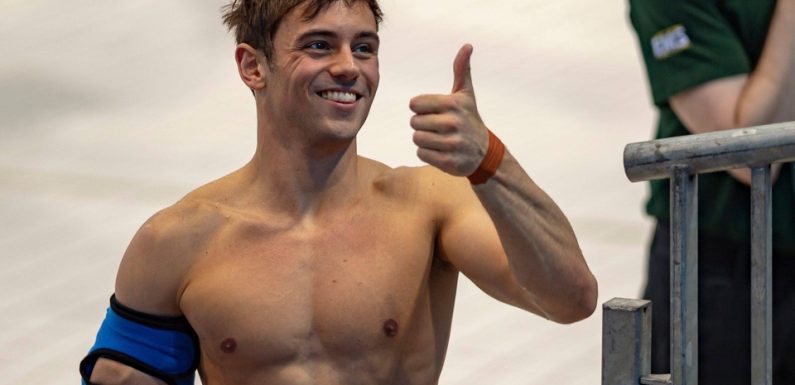 «Ça peut changer la vie des jeunes»… Le plongeur Tom Daley appelle les footballeurs gays à assumer leur homosexualité