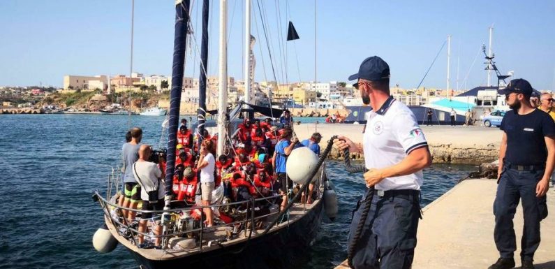 Italie: Un jury admet une erreur d’identité lors du procès d’un trafiquant de migrants