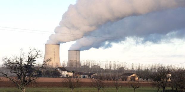 Canicule : EDF va arrêter deux réacteurs nucléaires