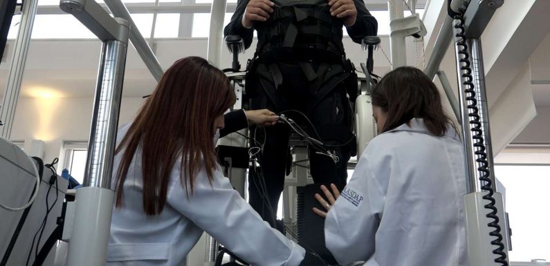 Treize tétraplégiques ont pu réutiliser leurs bras grâce à une technique de transfert de nerfs