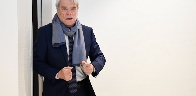 Bernard Tapie côté pile : rend l’argent, côté face : innocent