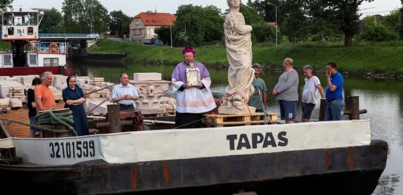 Projet de réinstallation d’une colonne dédiée à la Vierge Marie dans le centre historique de Prague