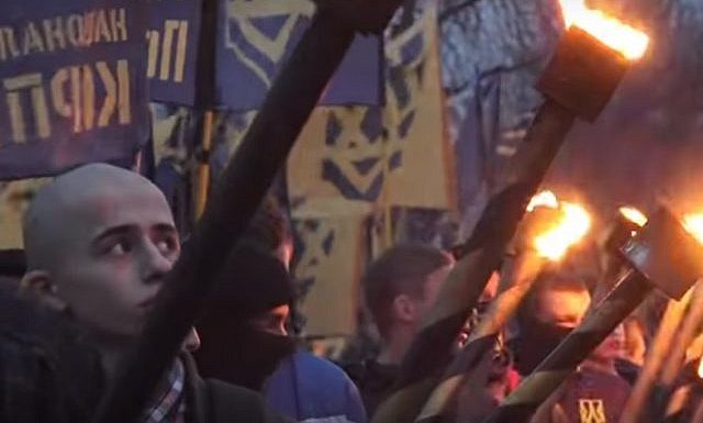 Israël et la Pologne s’unissent pour protester contre un monument ukrainien en l’honneur d’un collaborateur nazi