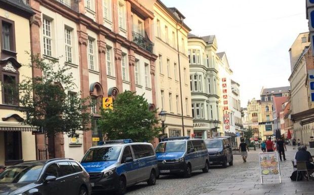 Dortmund (All.) : Un Afghan massacre son épouse avec un couteau et abandonne le corps dans une valise