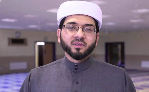Grande-Bretagne : le gouvernement nomme un imam au poste d’expert indépendant pour définir officiellement l’islamophobie