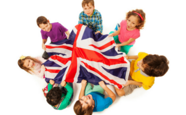 Angleterre et au Pays de Galles : taux de natalité est au plus bas
