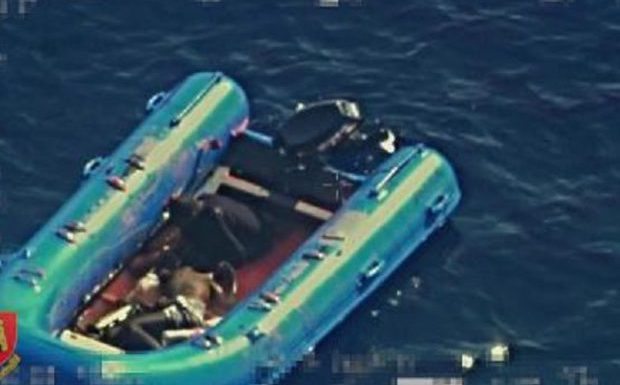 Migrants : il jette ses compagnons morts de soif par-dessus bord