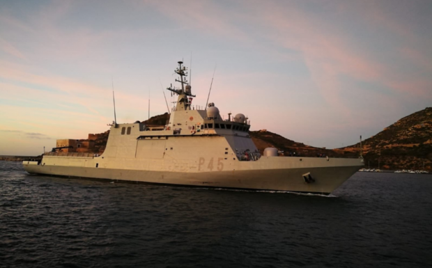 Lampedusa (Italie) : après avoir vertement critiqué Matteo Salvini, l’Espagne envoie un navire militaire de près de 100 mètres pour aller chercher 15 migrants