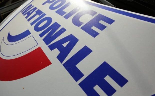 St-Pierre (37) : Laurent demande à ses voisins de faire moins de bruit. Les voisins débarquent chez lui, le traitent de raciste et le tabassent