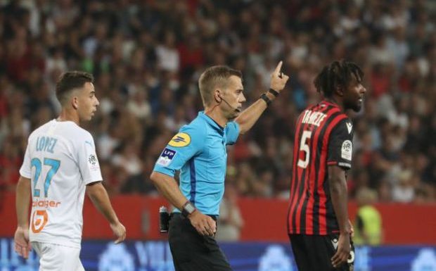 Pourquoi l’insulte « enculé » est homophobe et pose problème dans le foot