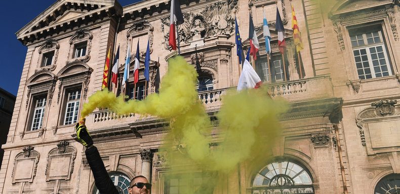 Gilets jaunes : les municipales en ligne de mire ?