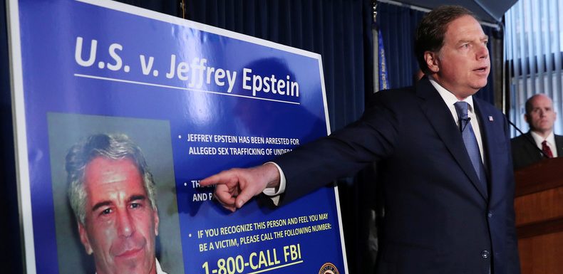 Affaire Epstein : les premiers noms révélés dans des documents rendus publics