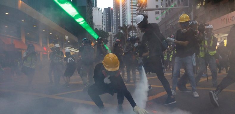 Manifestations à Hong Kong : la Chine épingle des «premiers signes de terrorisme»