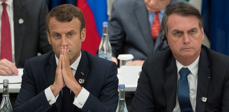Incendies en Amazonie : Bolsonaro fustige l’«état d’esprit colonialiste» de Macron