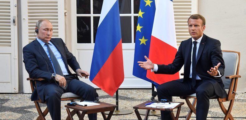 Rencontre Poutine-Macron : non, le Kremlin n’a pas «manipulé la traduction» du président français