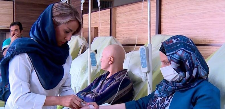 En Iran, les malades du cancer victimes des sanctions américaines (VIDEO)