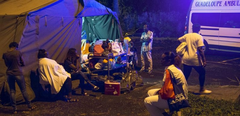 Guadeloupe: Plusieurs milliers de personnes dans les rues pour soutenir le personnel en grève au CHU