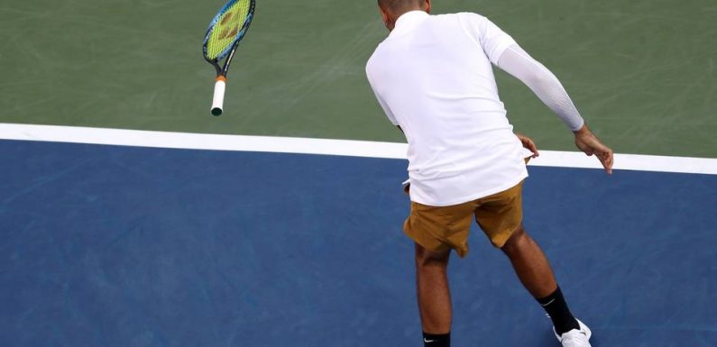 Cincinnati: Crachat, raquettes cassées et jet de chaussures… Kyrgios fait la totale contre Kachanov