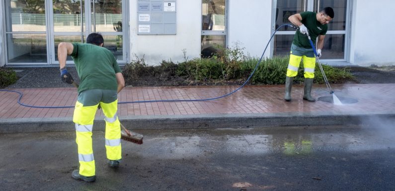 Toulouse: Fumier déversé et permanence murée, les agriculteurs anti-Ceta se font entendre