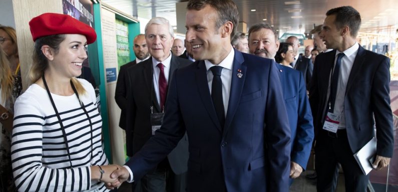 Cinq infos dans le rétro: Visite surprise au G7, libération de Paris et agression transphobe