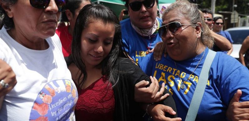 Salvador: Quarante ans de prison pour meurtre requis contre une jeune femme qui a perdu son bébé