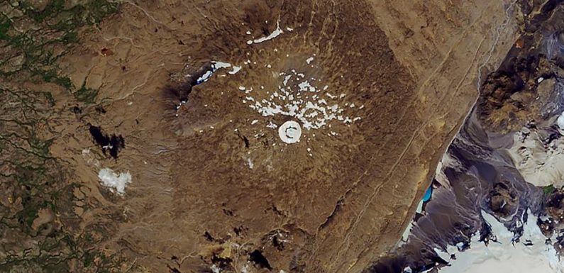 L&rsquo;Islande commémore la disparition de son premier glacier victime du réchauffement