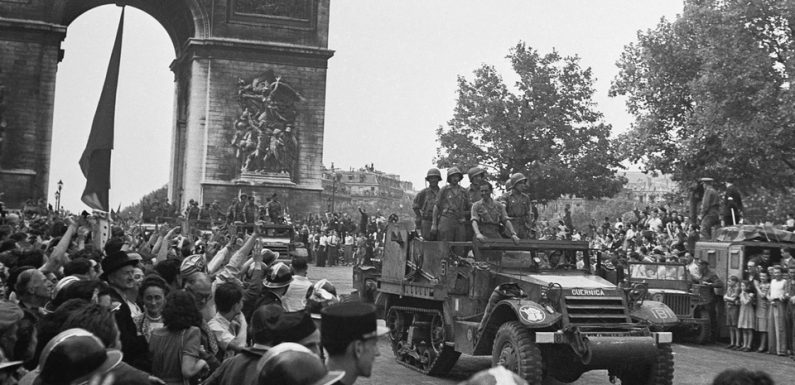 Libération de Paris : Qui sont les soldats oubliés de La Nueve, premiers libérateurs de la capitale ?