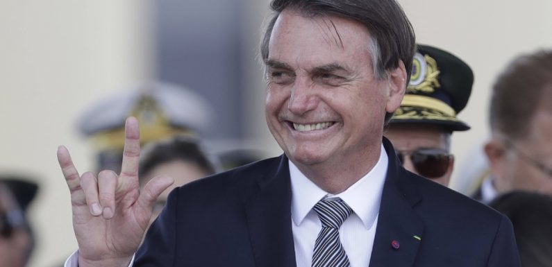 Tension Macron-Bolsonaro : Le président brésilien retire son commentaire offensant sur Brigitte Macron