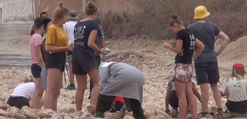 Maroc: Des jeunes bénévoles belges travaillant en short menacés de mort